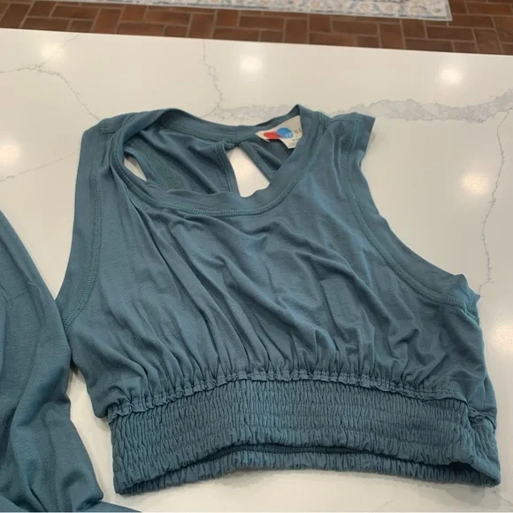 Free people morning side set. Size medium. Teal - Picture 4 of 7